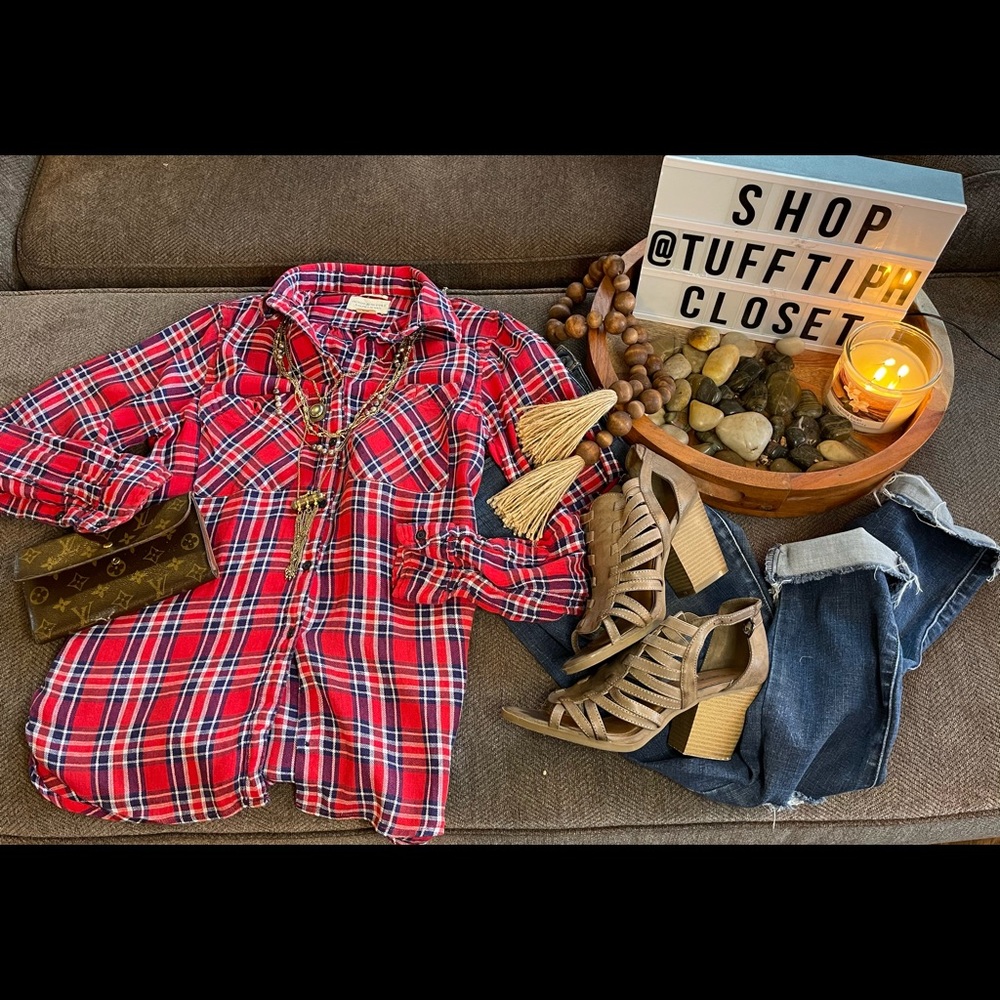 Red Plaid long sleeve button down shirt